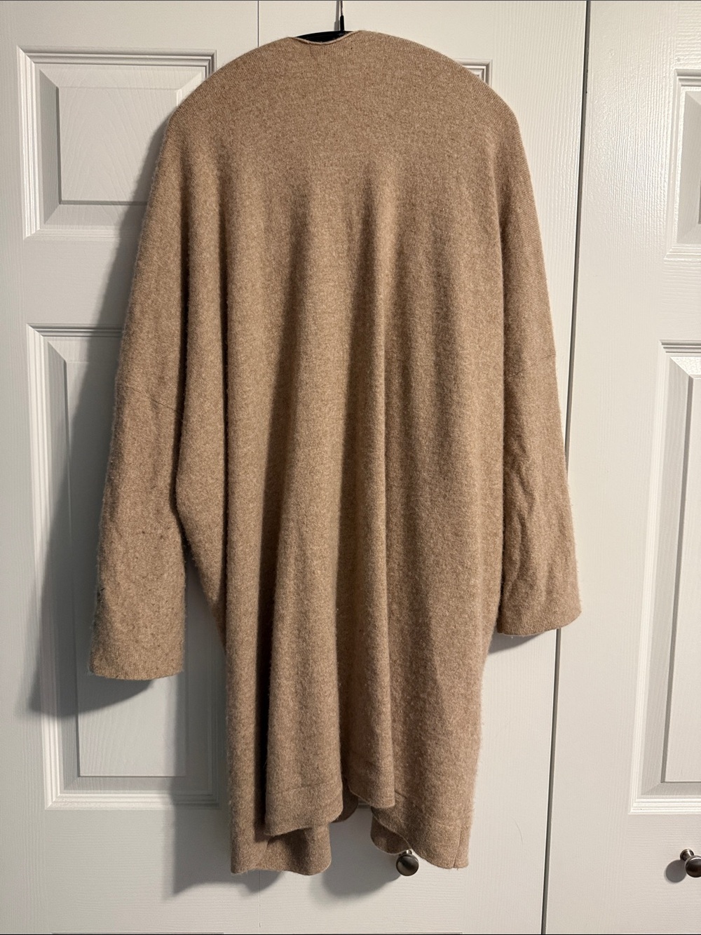Quince cashmere nursing wrap - Picture 6 of 6